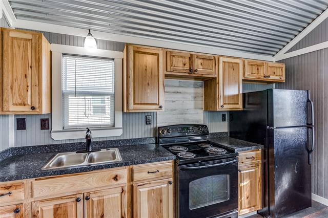 Building Photo - 906 El Camino Real