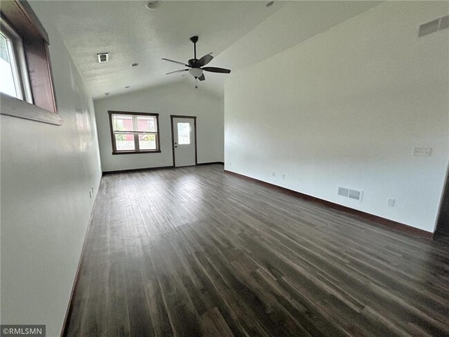 Building Photo - 1775 Aspen Ct