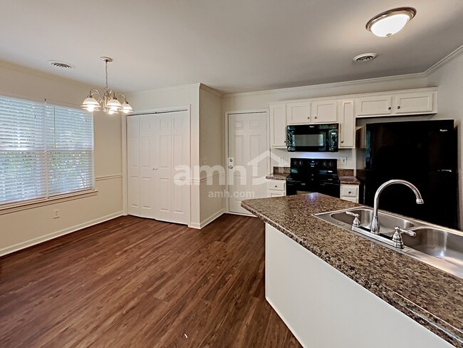 Building Photo - 3123 Bilbrey Dr