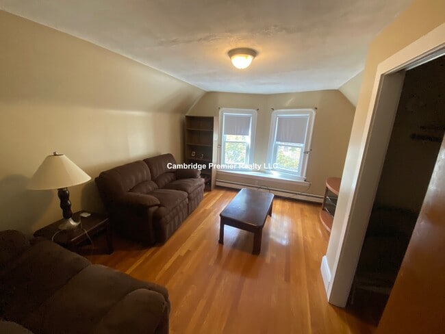 Building Photo - 50 Lowden Ave