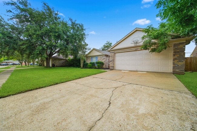 Building Photo - 2819 Kettle Run Dr