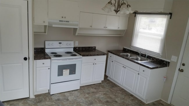 Photo - 309 Keowee Trail House