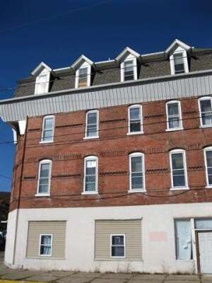 Primary Photo - 127 W Market St