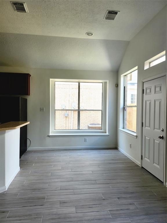 Building Photo - 25608 Thornhill Creek Ct