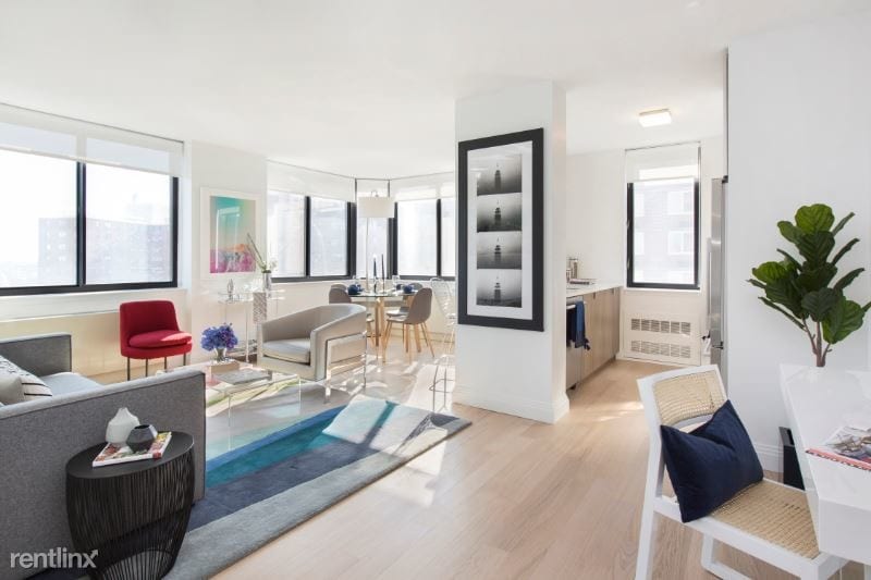 Primary Photo - 2 br, 2 bath Apartment - 354 EAST 94TH STREET