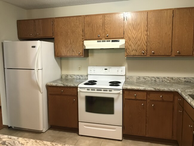 Kitchen - 1389 Berry Ridge Rd