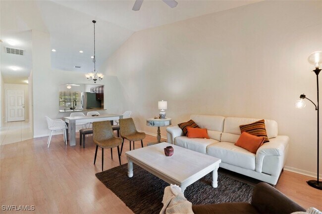 Foto del edificio - 627 St Andrews Blvd