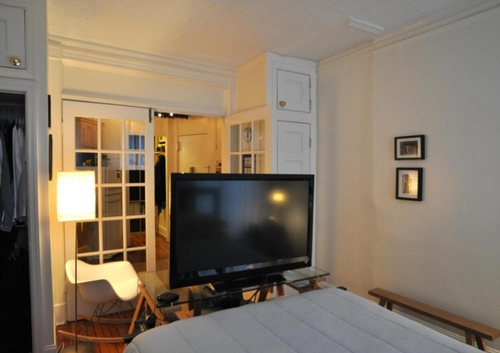 Primary Photo - 286 W 11th St