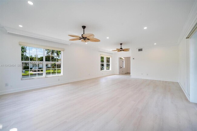 Building Photo - 1457 Certosa Ave