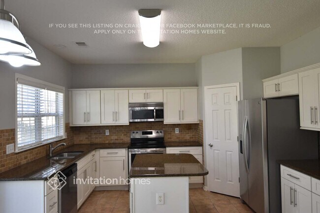 Foto del edificio - 2868 Donamire Ln NW