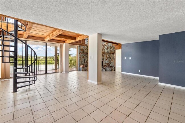 Building Photo - 18201 Gulf Blvd