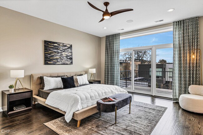 Foto del edificio - 2140 W Armitage Ave