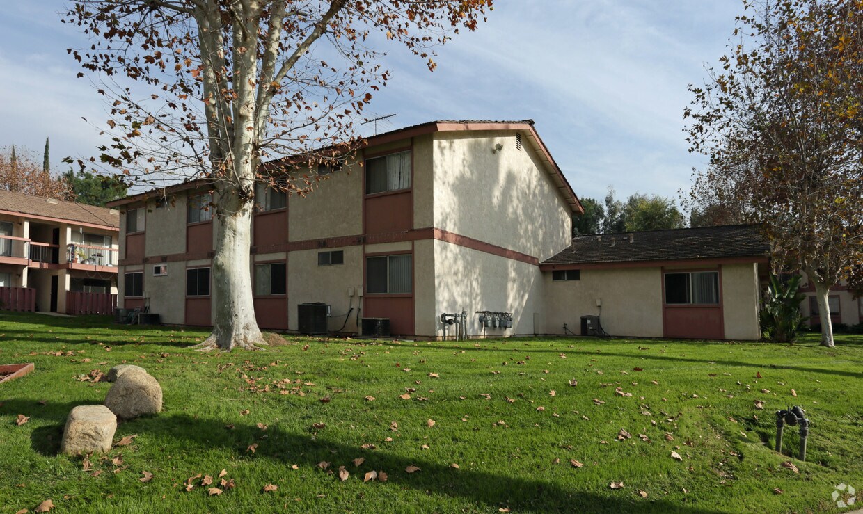 La Casitas Apartments Redlands, CA