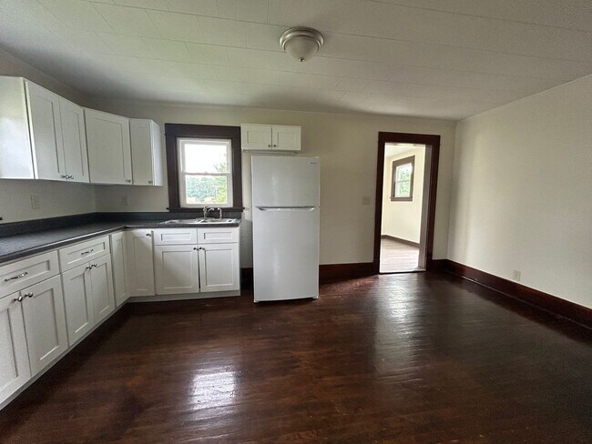 Foto del edificio - 563 Barkeyville Rd