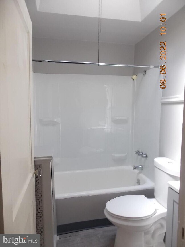 Foto del edificio - 7213 Guilford Rd