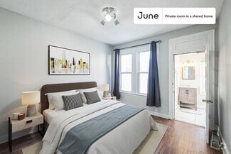 Building Photo - Private bedroom in 4 bed/2 bath Home