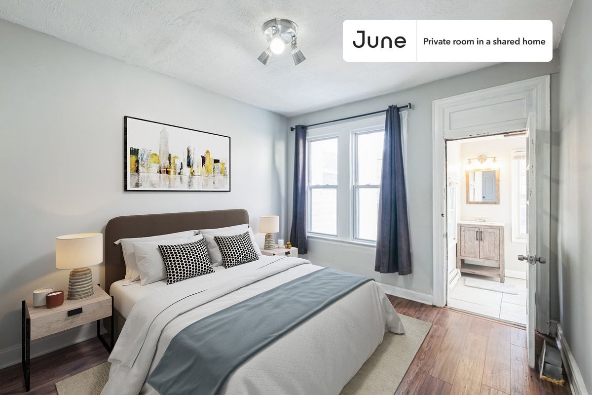 Private bedroom in 4 bed/2 bath Home - Private bedroom in 4 bed/2 bath Home