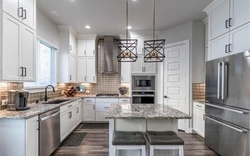 Building Photo - 3116 Leather Leaf Ln