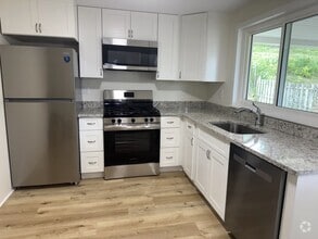 Building Photo - 150 Bost Dr