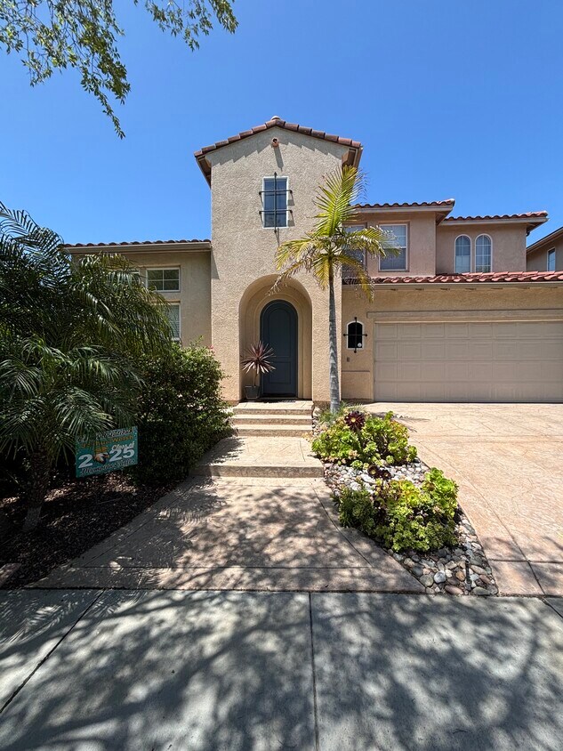Foto principal - 1224 Santa Olivia Rd