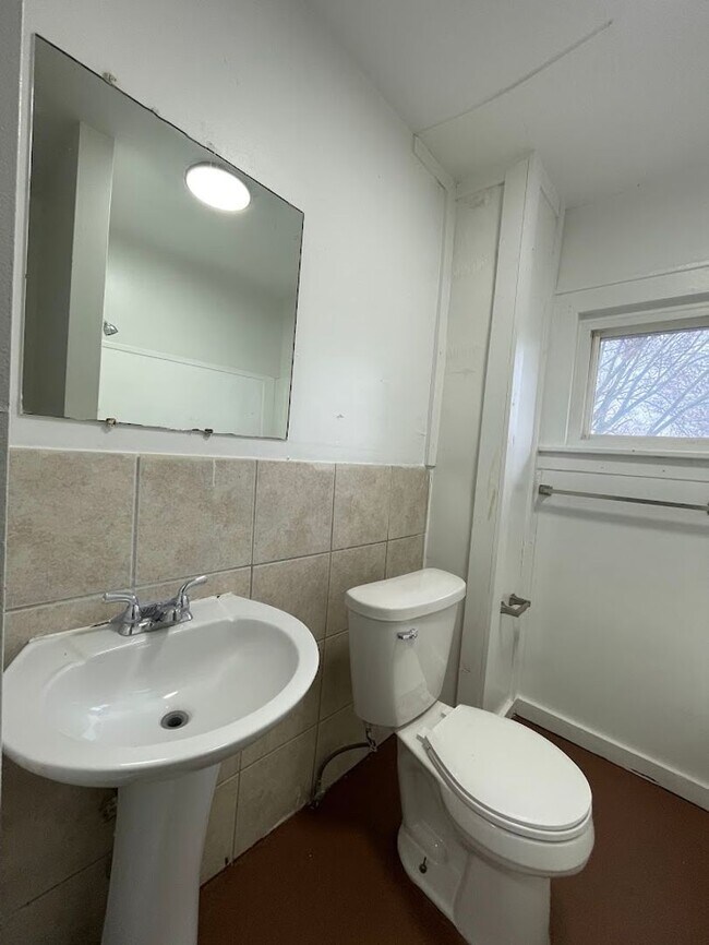 Foto del edificio - 724 S Linden Ave
