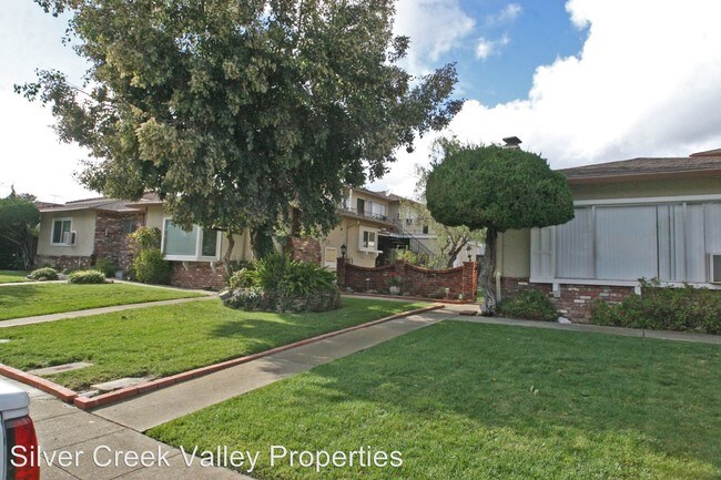 Building Photo - 2 br, 1 bath House - 716 Harvard Ave - #2