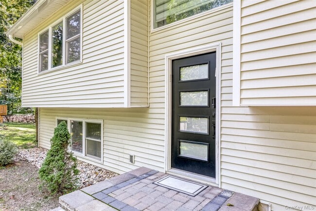 Building Photo - 41 Palisades Ct