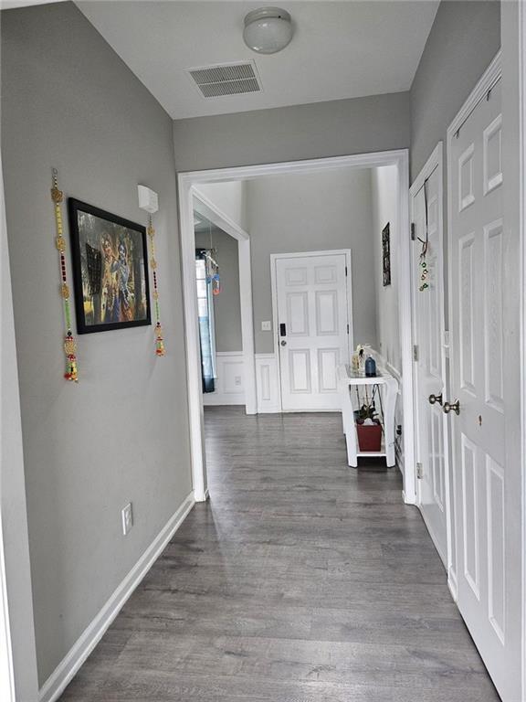 Building Photo - 3665 Moor Pointe Dr