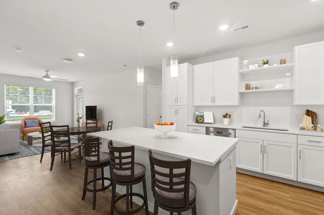 Building Photo - Ascend by the Sea