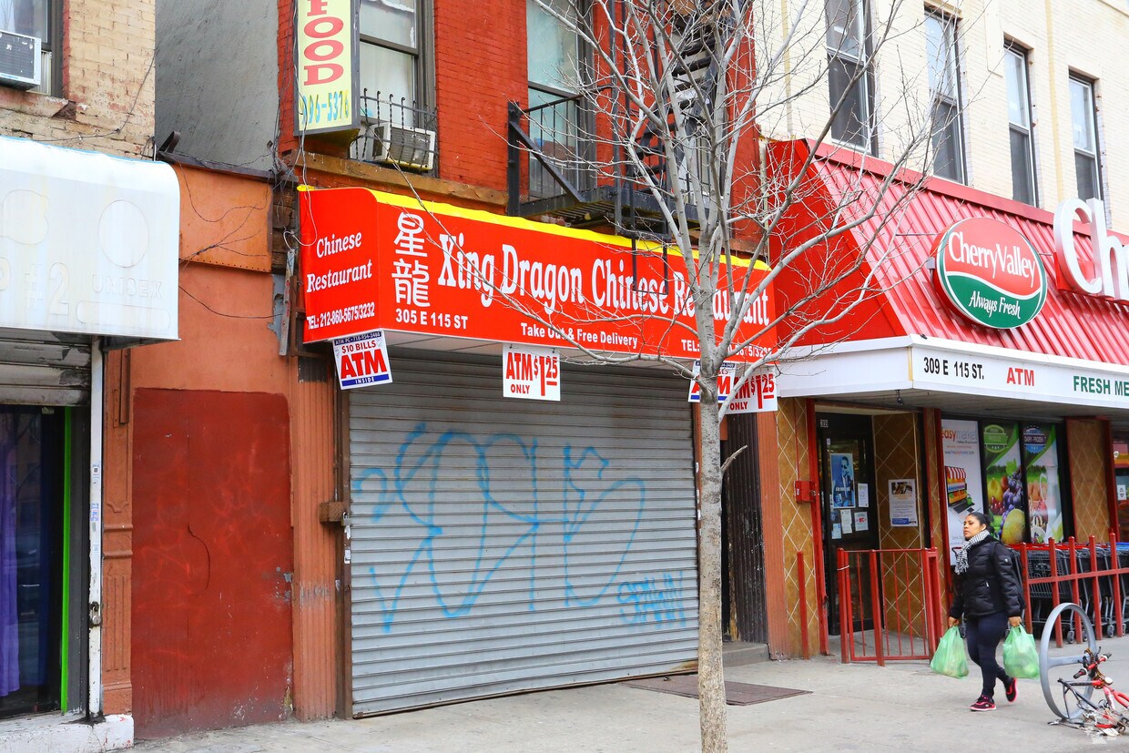 Building Photo - 305 E 115th St