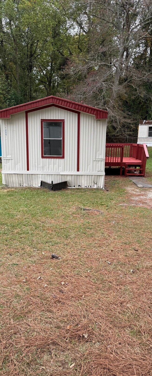 Building Photo - 1204 Sleepy Hollow Dr Building Photo - 1204 Sleepy Hollow Dr