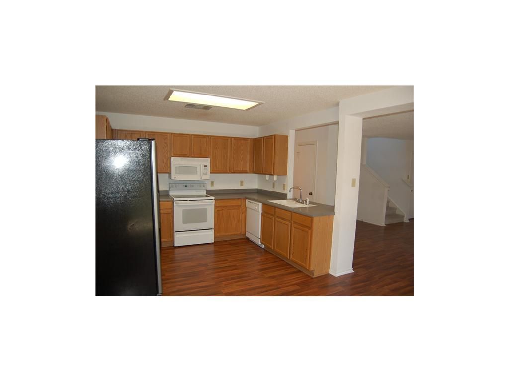 Foto del edificio - 1403 Bullhill Cove