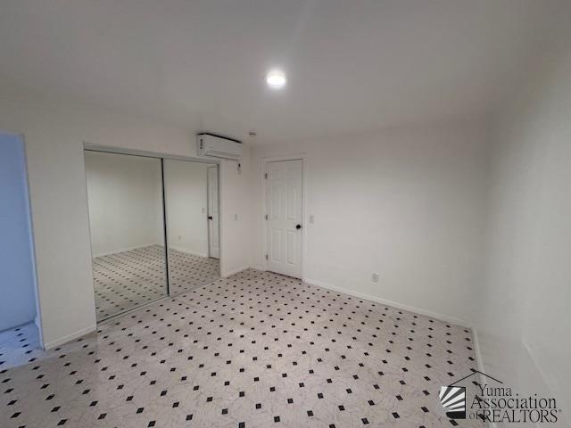 Foto del edificio - 734 W Main St