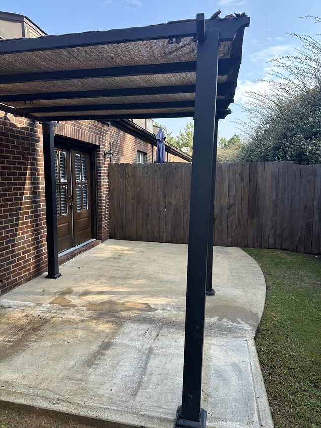 Foto del edificio - 141 Singapore Cir