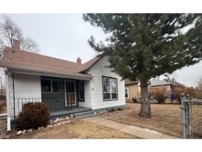 Building Photo - 908 W Cucharras St