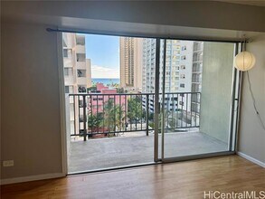 Building Photo - 2440 Kuhio Ave.
