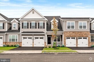 Building Photo - 4403 Thompson Dr