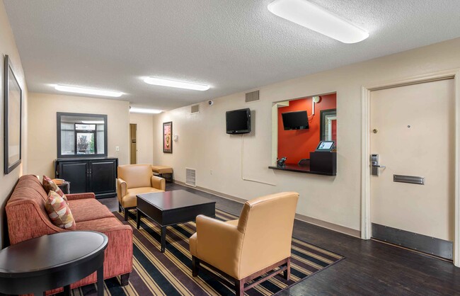 Lobby and Guest Check-in - Furnished Studio - Evansville