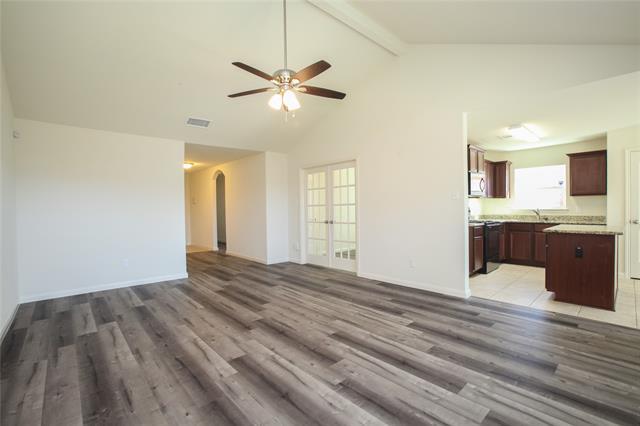 Building Photo - 1325 Engleman Dr