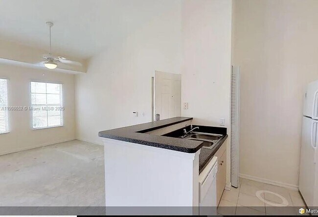 Foto del edificio - 4190 San Marino Blvd