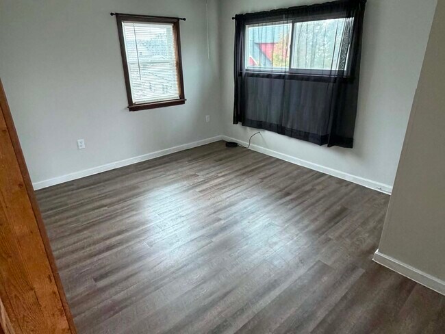 Foto del edificio - 1213 3rd Ave N