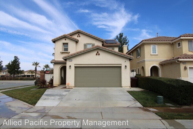 Building Photo - 3 br, 2.5 bath House - 1674 Rigel St.