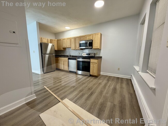 Photo - 122 Berkshire St Apartment