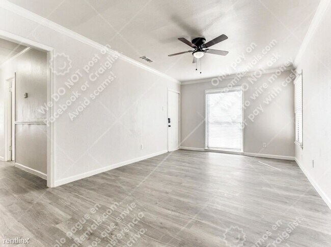 Foto del edificio - 4 br, 2 bath House - 317 Buhler Dr