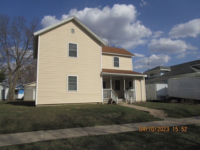 Building Photo - 309 S K St