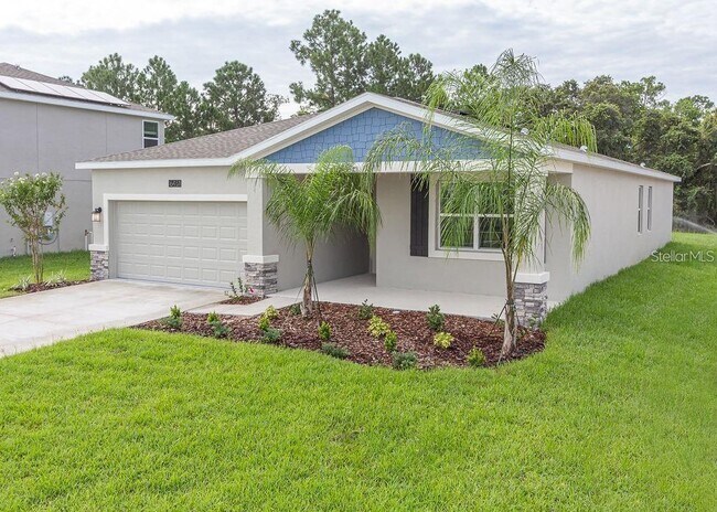 Foto del edificio - 16451 Glassy Loch Loop