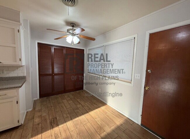 Foto del edificio - 4426 Mesa Cir
