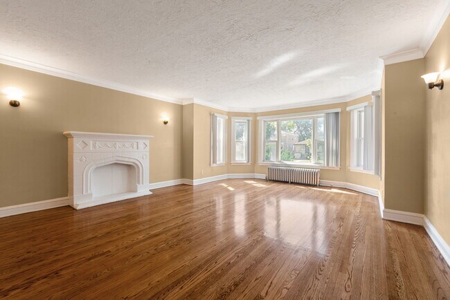 Foto del edificio - 8235 S Indiana Ave