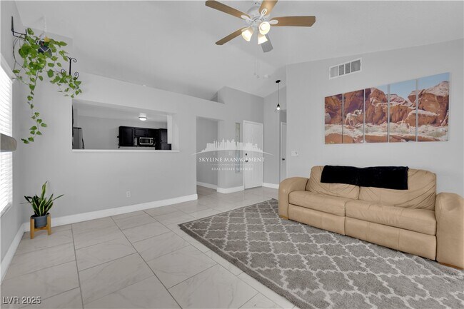 Foto del edificio - 5037 Sock Hop Way