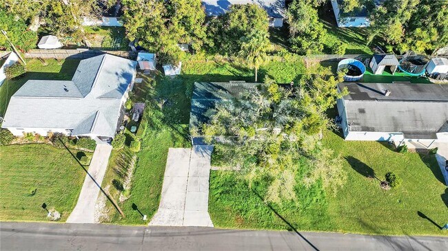 Building Photo - 1725 Bellgrove St
